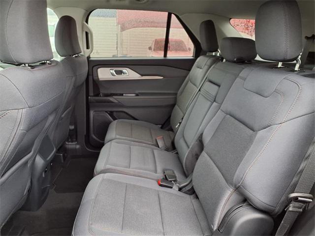 new 2025 Ford Explorer car, priced at $39,245