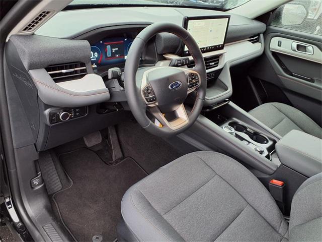 new 2025 Ford Explorer car, priced at $39,245