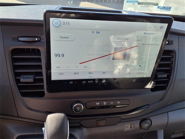 new 2025 Ford Transit-350 car