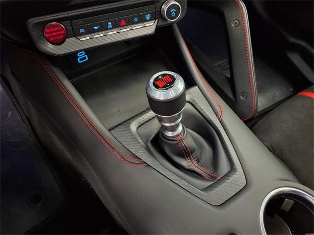 new 2025 Ford Mustang car