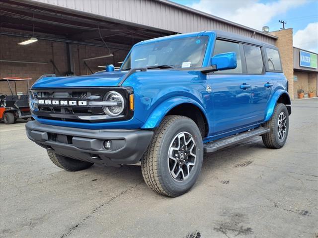 new 2024 Ford Bronco car, priced at $49,653