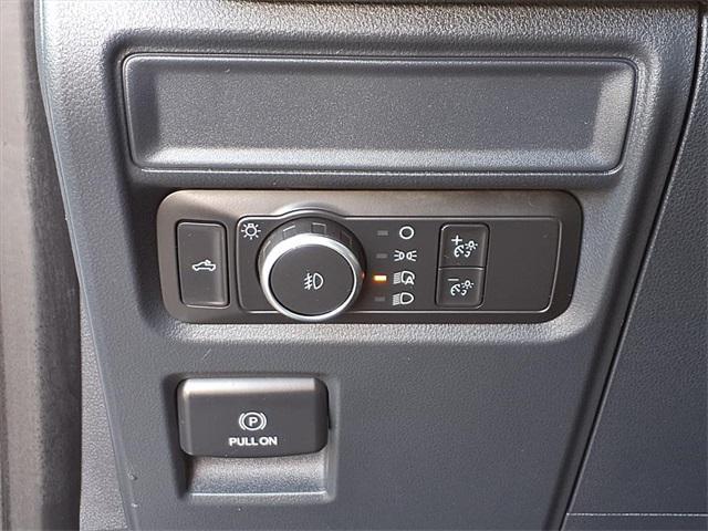 used 2022 Ford F-150 car, priced at $38,999