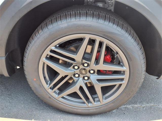 new 2025 Ford Explorer car, priced at $62,675