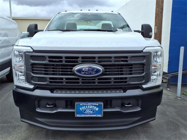 new 2025 Ford F-350 car, priced at $57,860