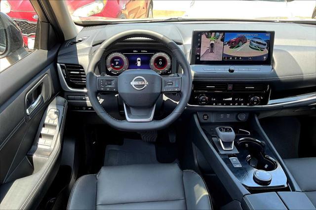 used 2025 Nissan Rogue car, priced at $34,999