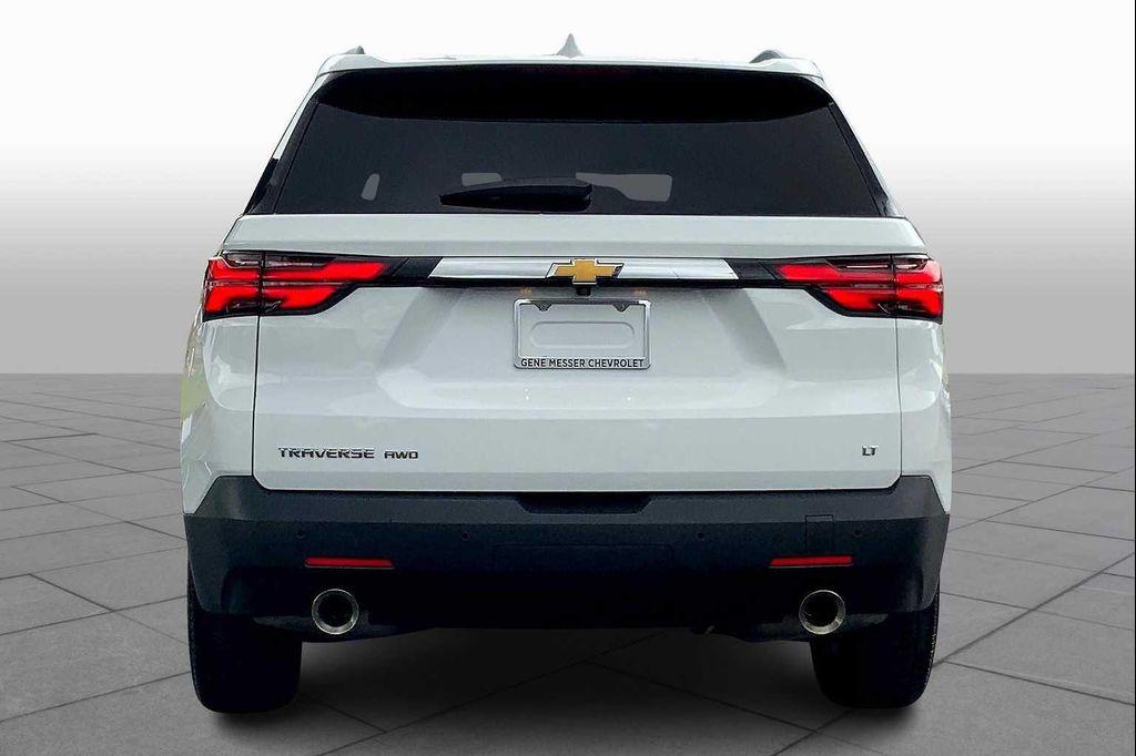 used 2023 Chevrolet Traverse car, priced at $27,999