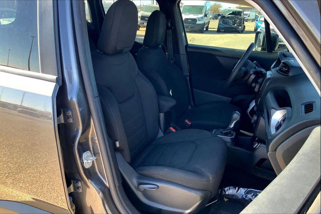 used 2020 Jeep Renegade car, priced at $12,499