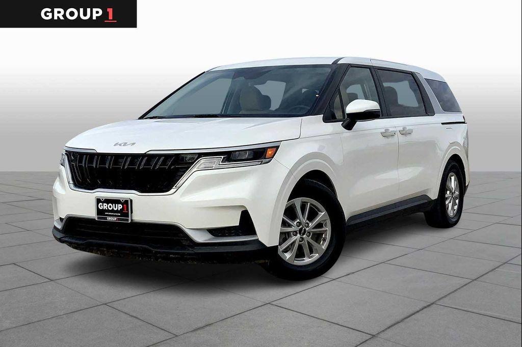 used 2023 Kia Carnival car, priced at $26,599