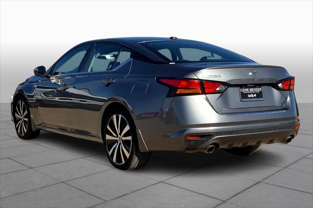 used 2021 Nissan Altima car, priced at $18,999