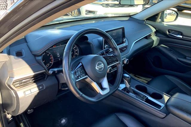 used 2021 Nissan Altima car, priced at $18,999