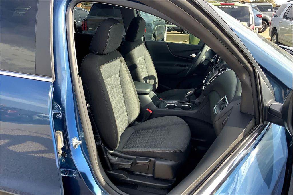 used 2024 Chevrolet Equinox car, priced at $23,199