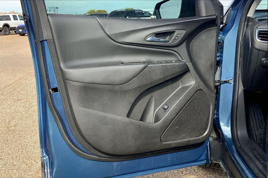 used 2024 Chevrolet Equinox car, priced at $23,199