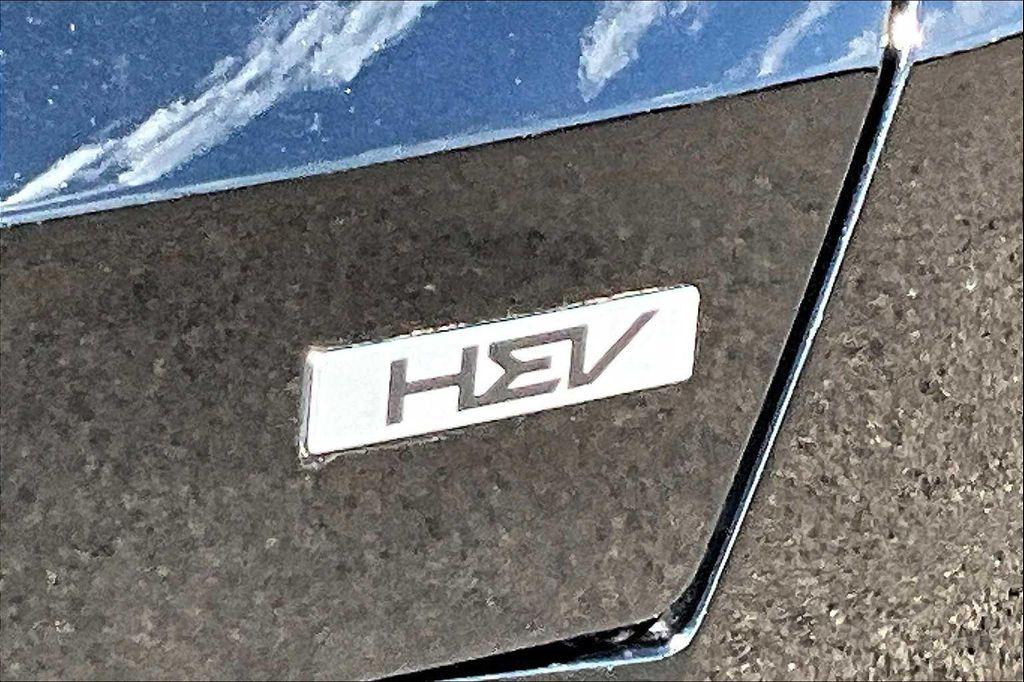 used 2023 Kia Sorento Hybrid car, priced at $26,999