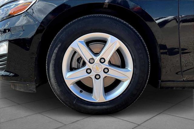 used 2022 Chevrolet Malibu car, priced at $18,499