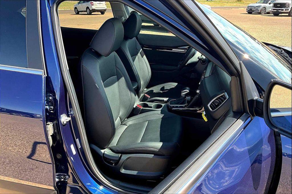 used 2025 Kia Seltos car, priced at $26,999