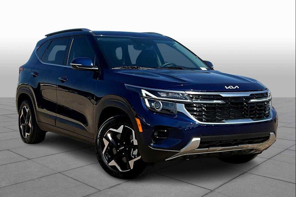 used 2025 Kia Seltos car, priced at $26,999