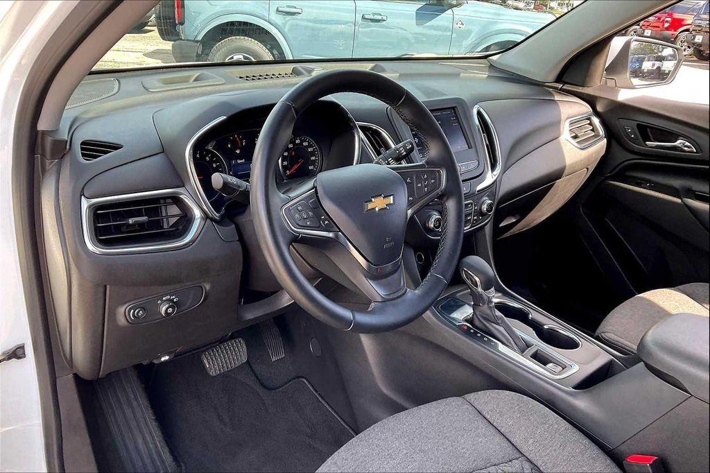 used 2024 Chevrolet Equinox car, priced at $21,499