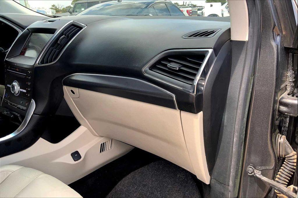 used 2019 Ford Edge car, priced at $14,999