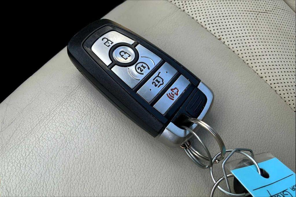 used 2019 Ford Edge car, priced at $14,999