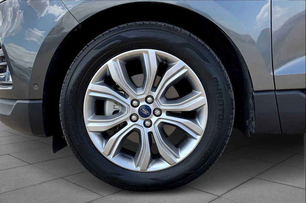 used 2019 Ford Edge car, priced at $14,999