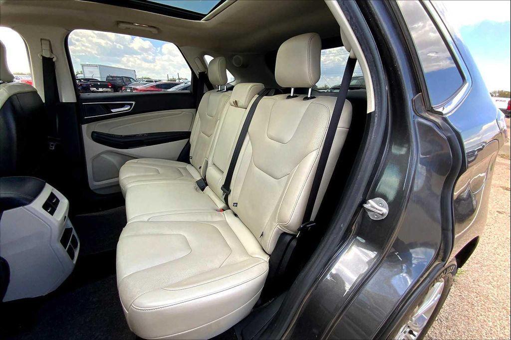 used 2019 Ford Edge car, priced at $14,999