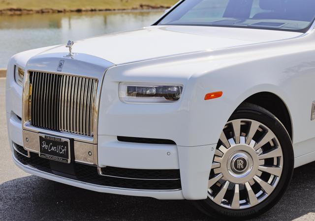 used 2018 Rolls-Royce Phantom car, priced at $329,995