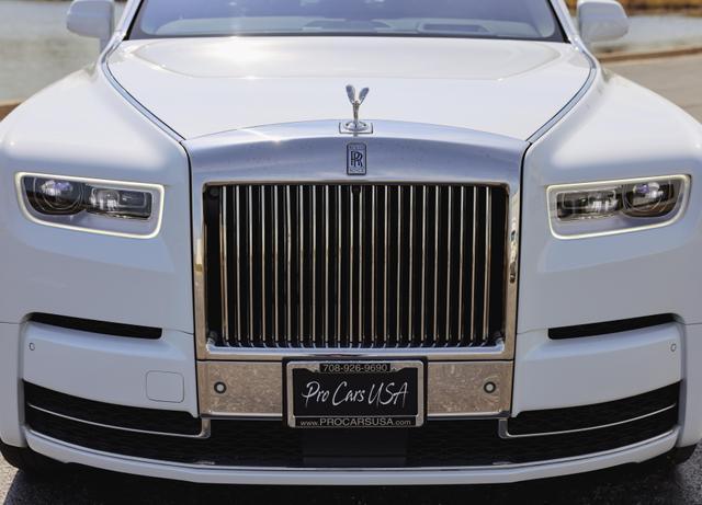 used 2018 Rolls-Royce Phantom car, priced at $329,995