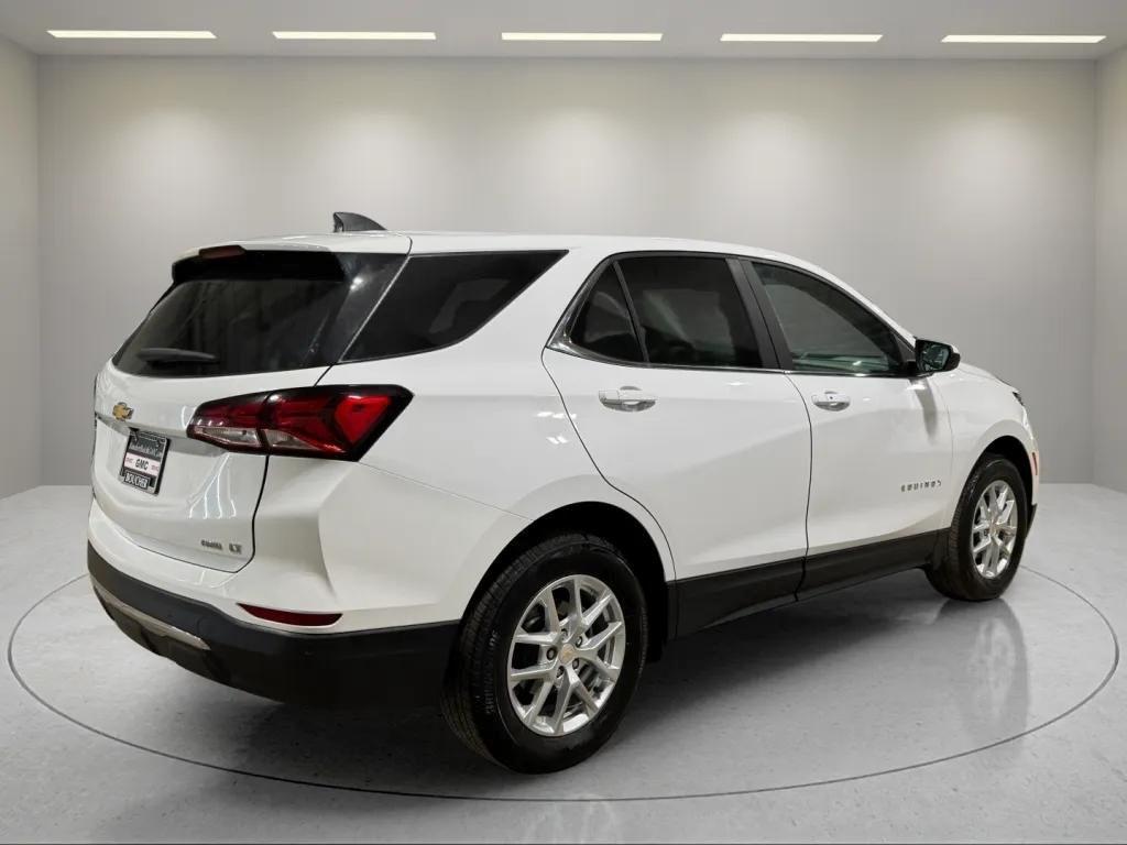 used 2022 Chevrolet Equinox car, priced at $22,995