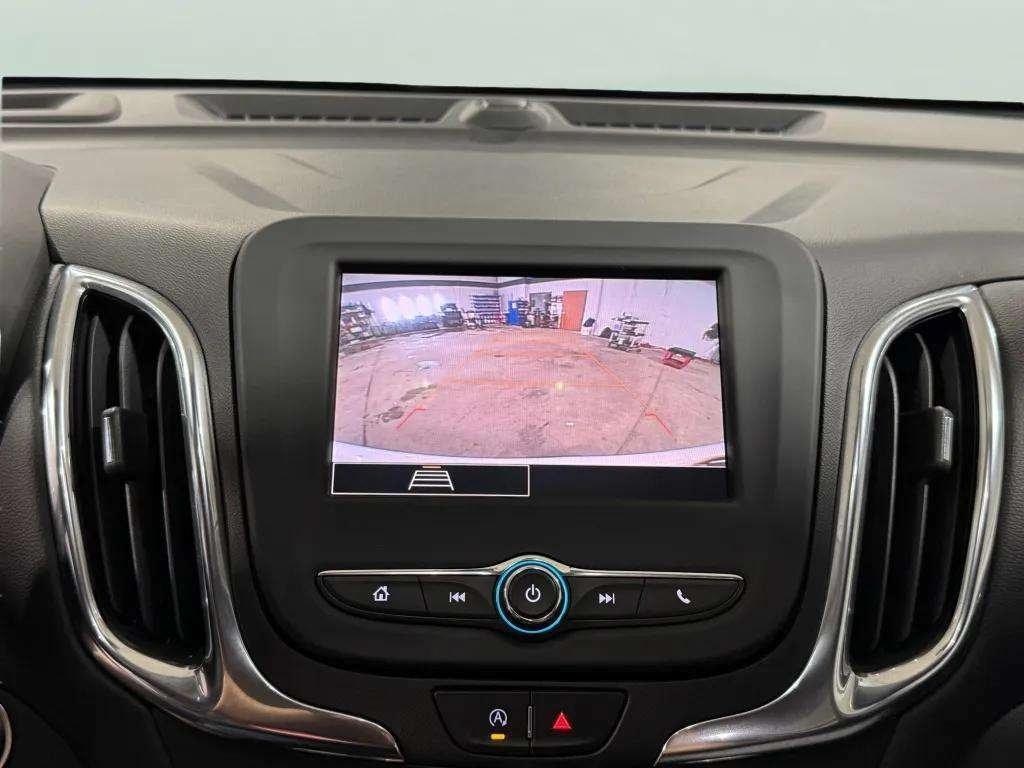 used 2022 Chevrolet Equinox car, priced at $22,995