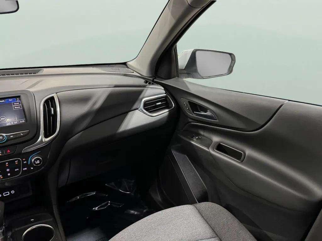 used 2022 Chevrolet Equinox car, priced at $22,995