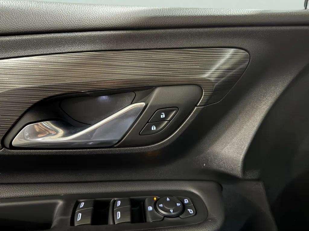 used 2023 GMC Terrain car, priced at $24,995