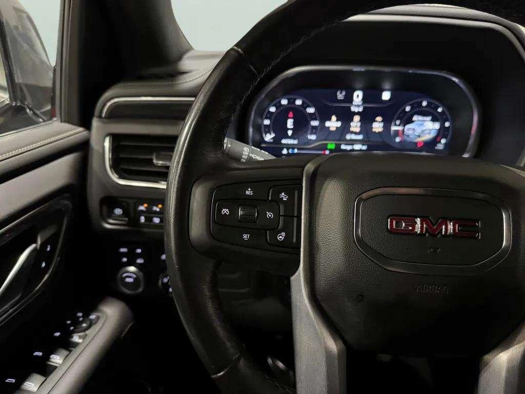 used 2023 GMC Yukon car, priced at $55,653