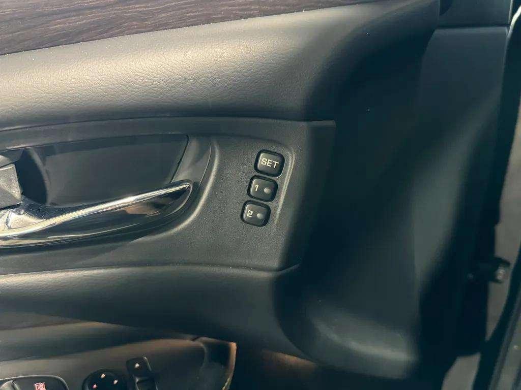 used 2023 Nissan Murano car, priced at $30,998