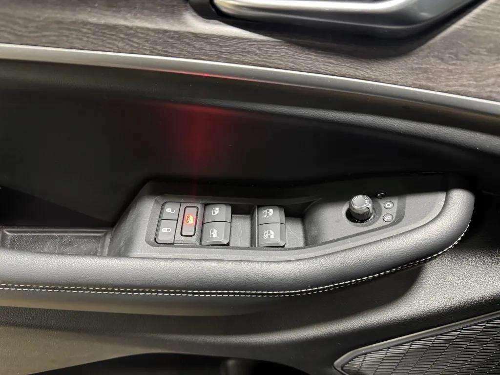 used 2022 Jeep Grand Cherokee L car, priced at $31,987