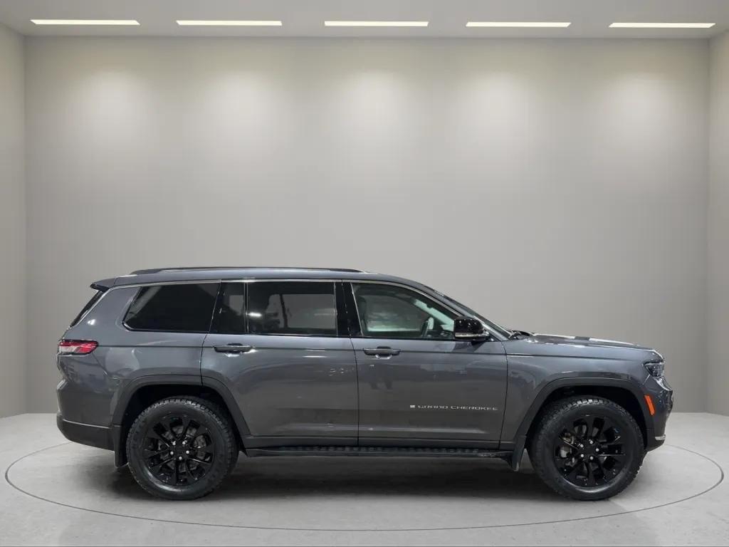 used 2022 Jeep Grand Cherokee L car, priced at $31,987