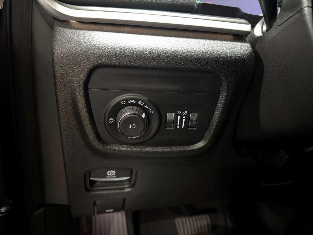 used 2022 Jeep Grand Cherokee L car, priced at $31,987