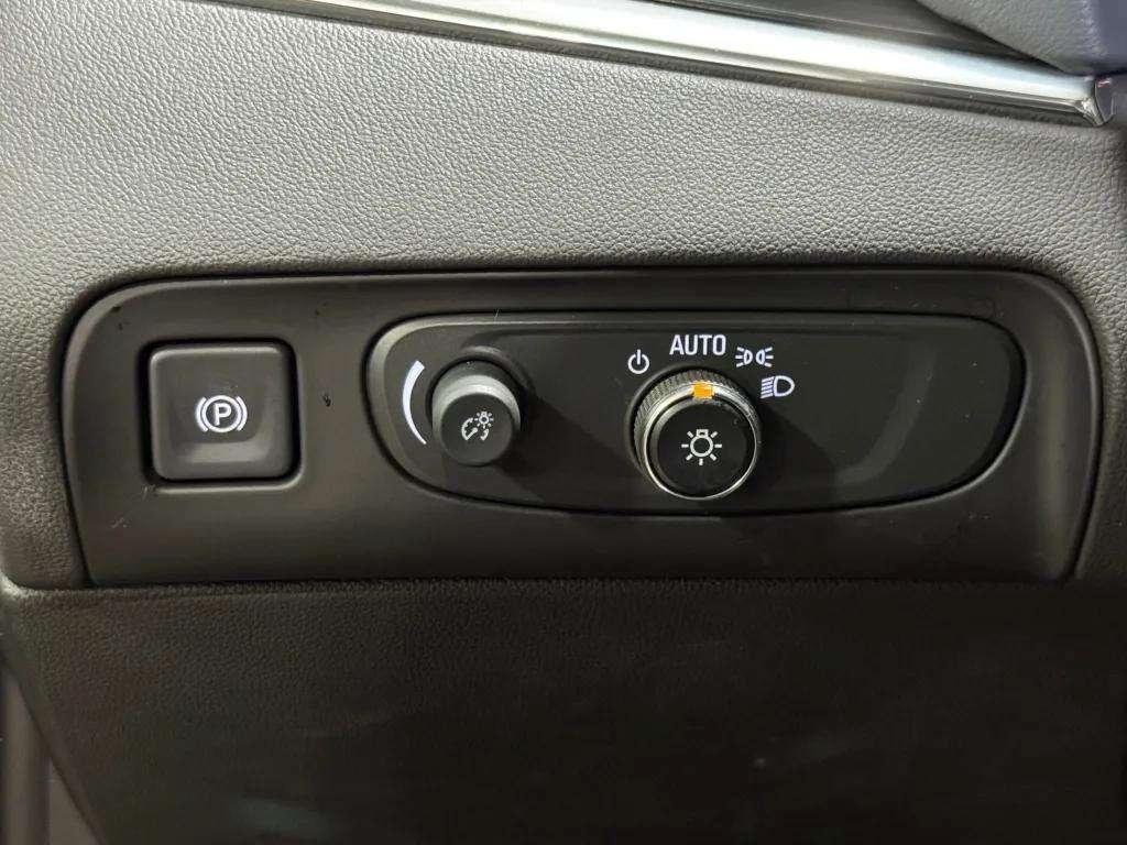 used 2020 Buick Enclave car, priced at $27,475