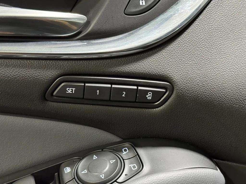 used 2020 Buick Enclave car, priced at $27,475