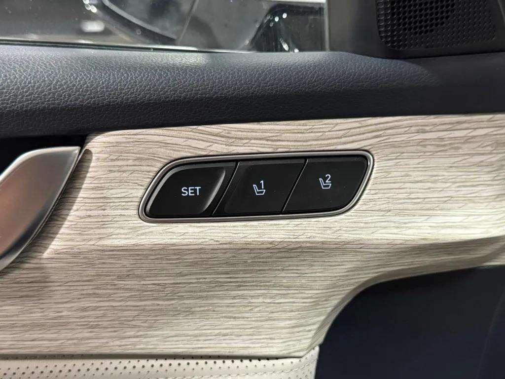 used 2023 Hyundai Palisade car, priced at $41,683