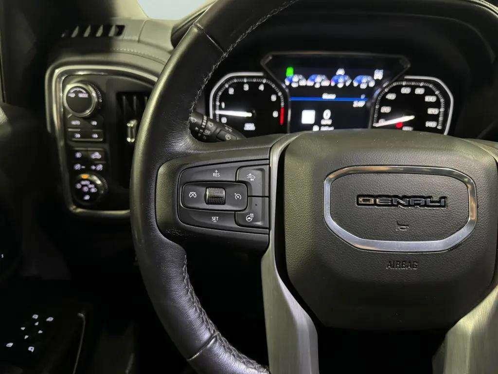 used 2021 GMC Sierra 1500 car, priced at $38,566
