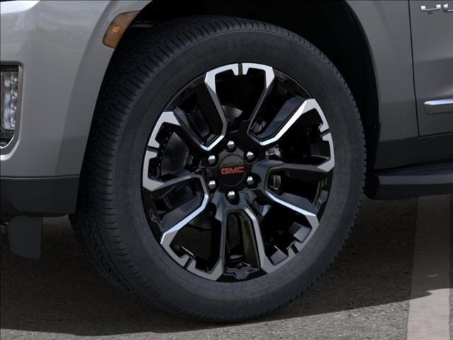 new 2024 GMC Yukon XL car, priced at $75,215