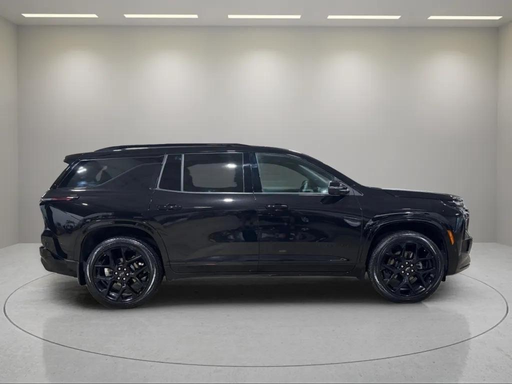 used 2024 Chevrolet Traverse car, priced at $53,755