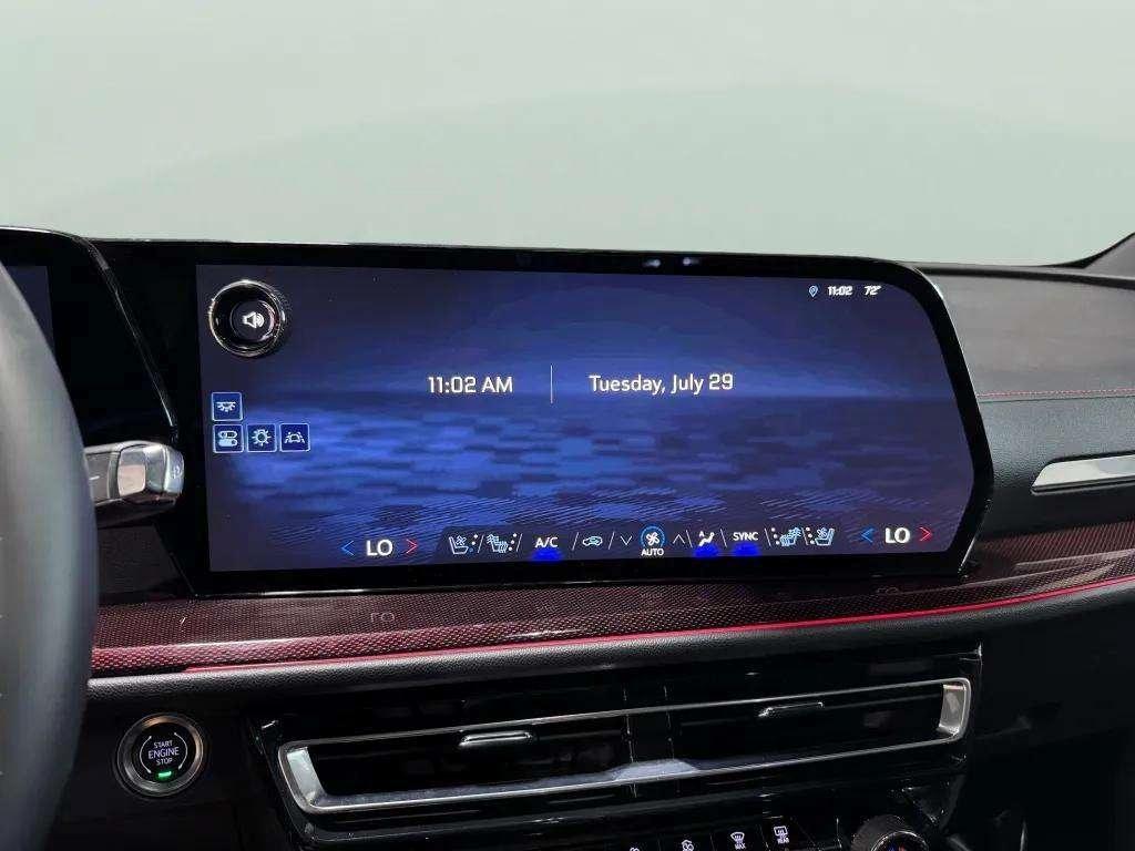 used 2024 Chevrolet Traverse car, priced at $53,755