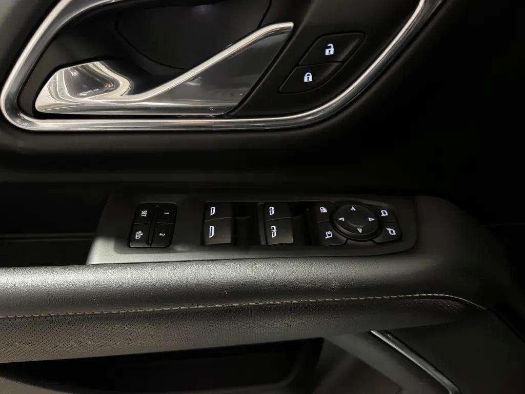 used 2023 GMC Yukon car, priced at $58,700