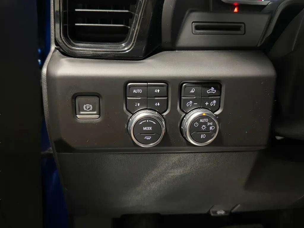 used 2022 GMC Sierra 1500 car, priced at $50,380
