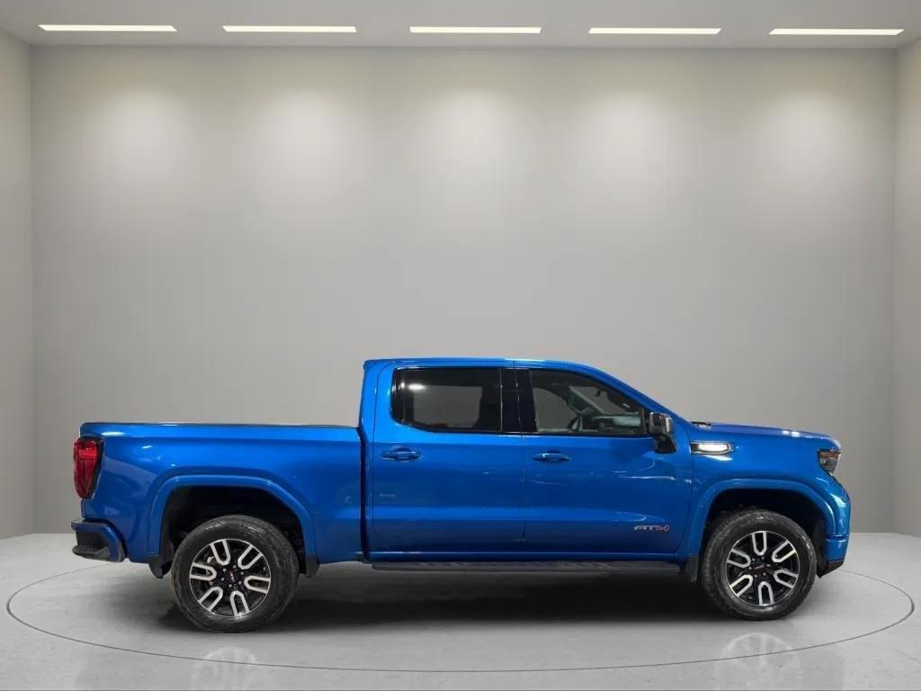 used 2022 GMC Sierra 1500 car, priced at $50,380