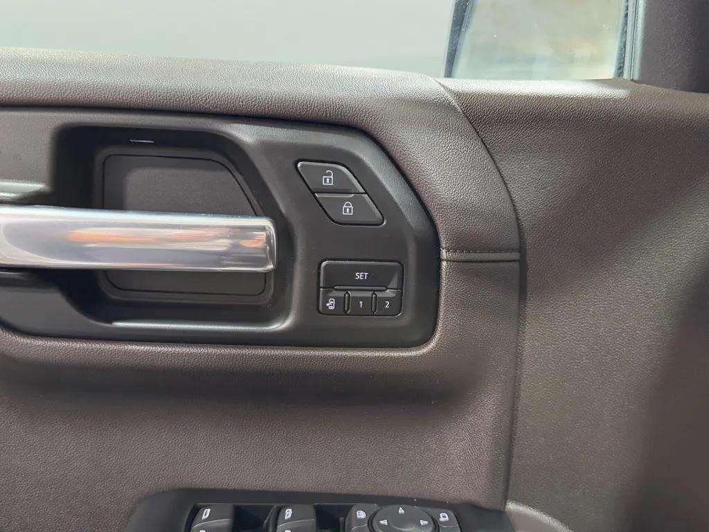 used 2020 GMC Sierra 1500 car, priced at $46,383