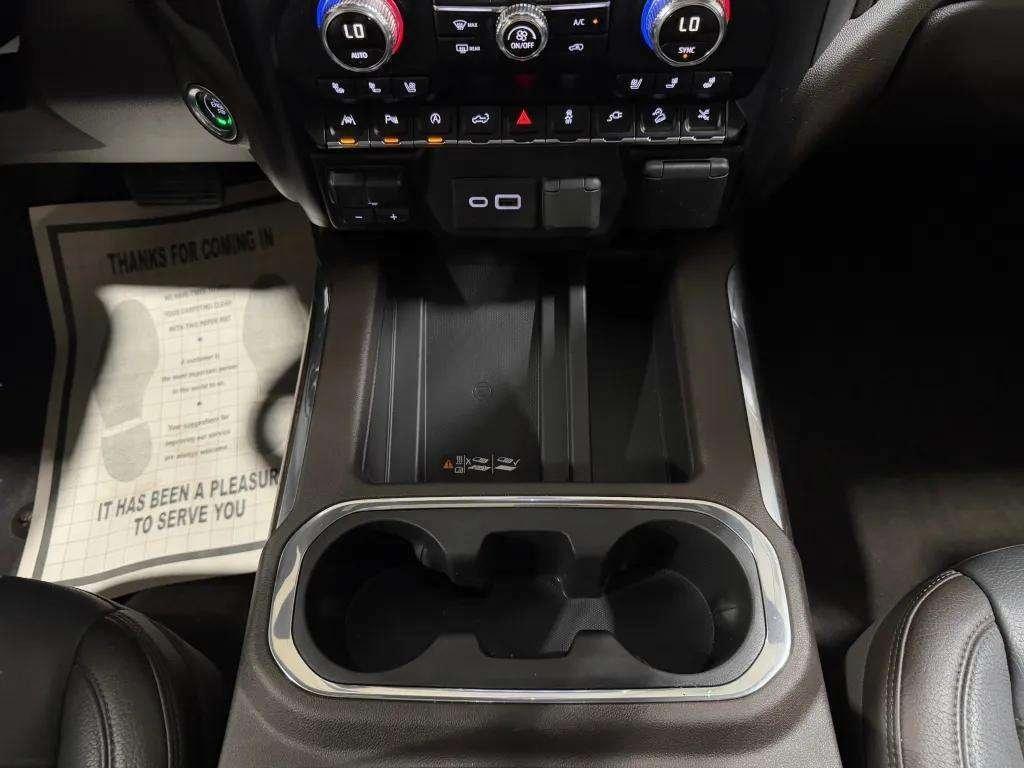used 2020 GMC Sierra 1500 car, priced at $46,383