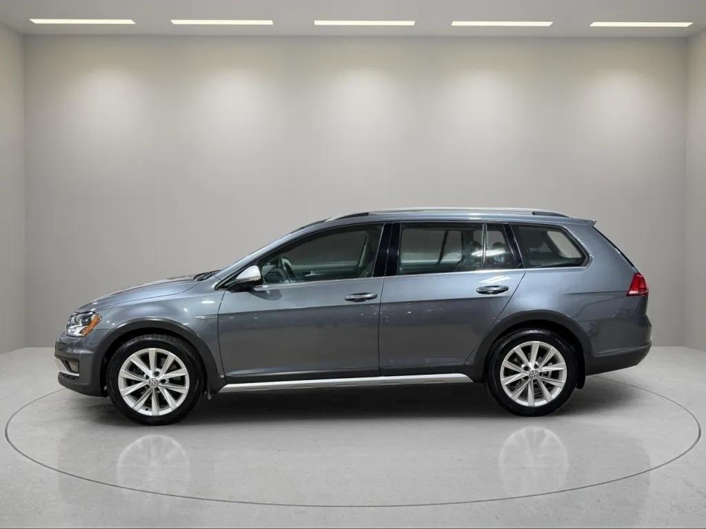 used 2017 Volkswagen Golf Alltrack car, priced at $13,695