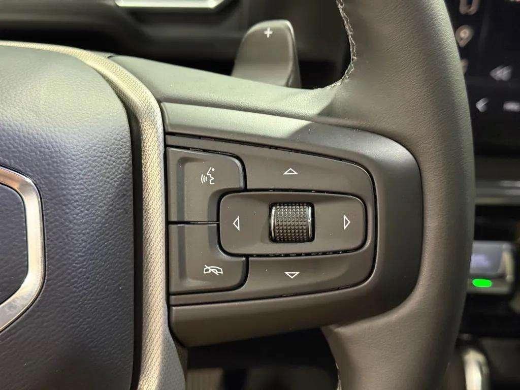 used 2024 GMC Sierra 1500 car, priced at $60,983